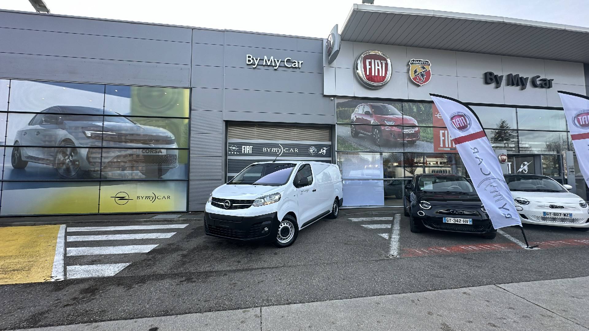 Opel vivaro 9 places - BYmyCAR