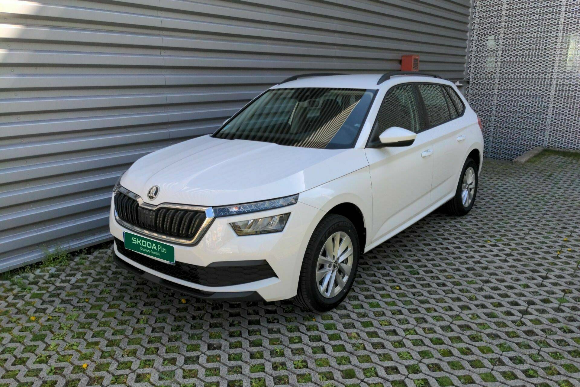 SKODA Kamiq 1.0 TSI Evo 110 ch BVM6 Occasion de 2023, 20156 km, ESS-SP ...