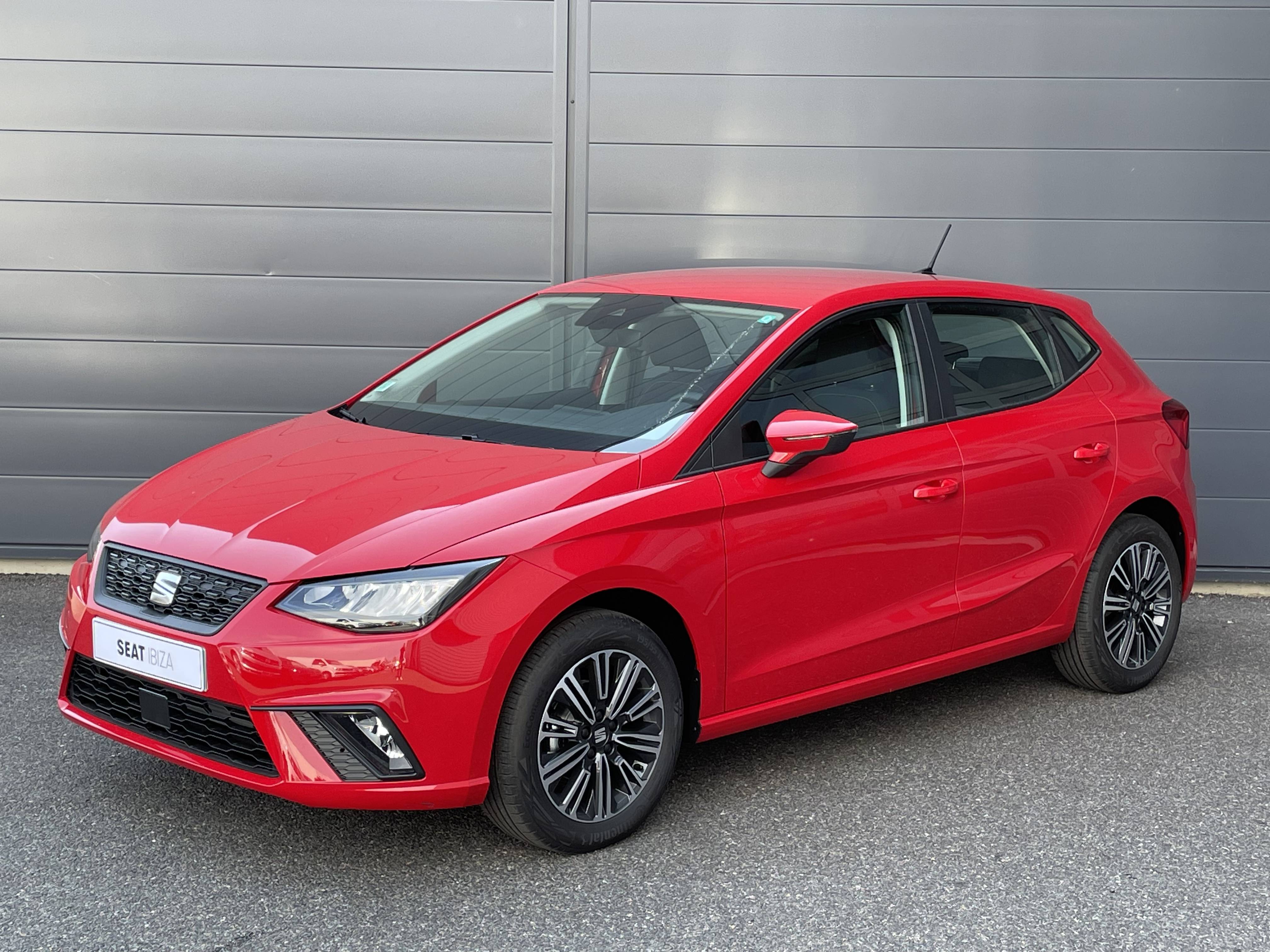 https://feassets.bymycar.fr/vo/70/230243/0/seat-ibiza-10-mpi-80-ch-ss-bvm5-occasion-2023-villefranche-sur-saone.jpg